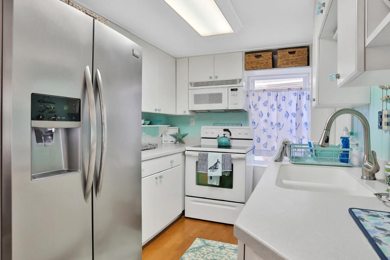 Sol Mate Beach Cottage St. Pete Beach Exterior photo